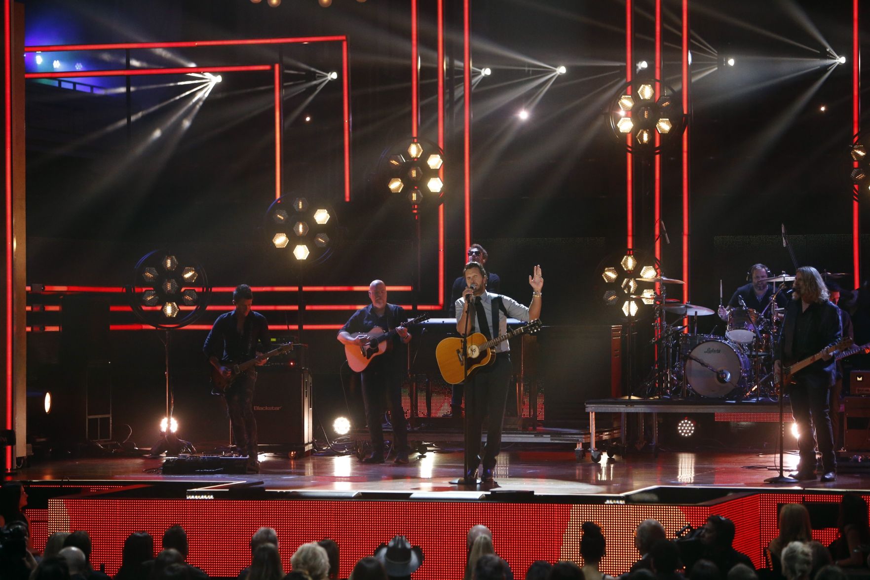 2017 CMT Artist of the Year Award-Show